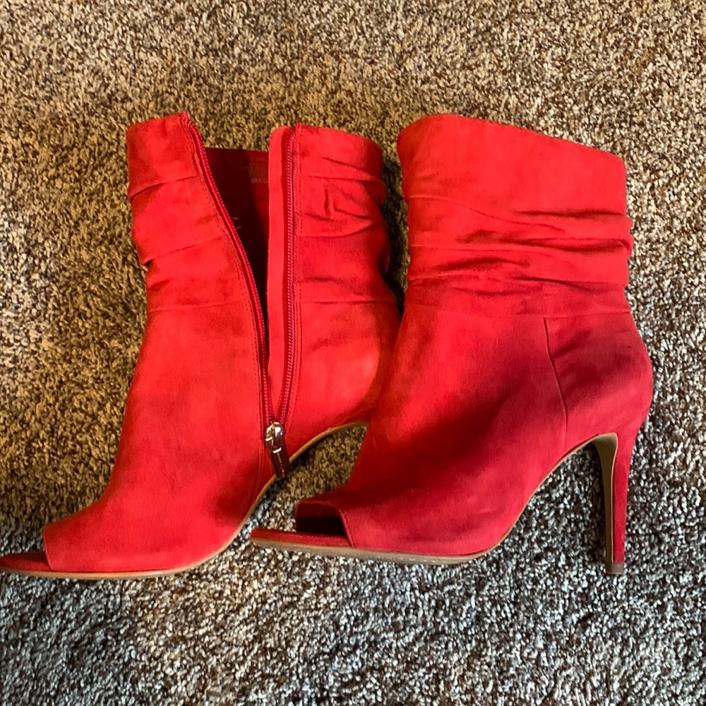 Open toe booties great used condition